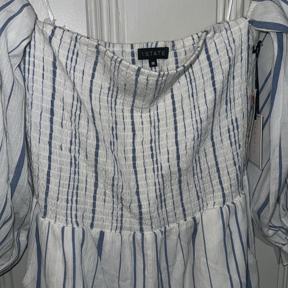 1.STATE's compliment-worthy romper Size Medium NWT - Picture 8 of 9